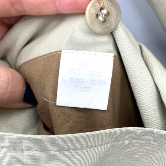 Burberry Tan Trench Coat - Picture 8 of 13